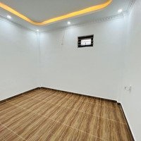 Bán Căn Nhà 3 Tầng 40M Tại Cam Lộ Phường Hùng Vương, Hồng Bàng Giá Bán 2,05 Tỷ. Liên Hệ: 0977942670