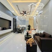 Về Quê Bán Nhà Đào Duy Anh, Phú Nhuận. Hẻm Xe Hơi. Giá Bán 5Tỷ 600 Triệuiệu Liên Hệ: 0909923162