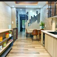 NHÀ ĐEP NGUYỄN VĂN CỪ – 2 THOÁNG VĨNH VIỄN - Ô TÔ ĐỖ CỬA - ️GẦN MẶT PHỐ – FULL NỘI THẤT - FULL TIỆN ÍCH 5 ⭐️ QUẬN LONG BIÊN. ️️
