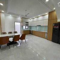 Bán nhà đẹp mặt tiền Huỳnh Tấn Phát, Q.Hải Châu, TP. Đà Nẵng