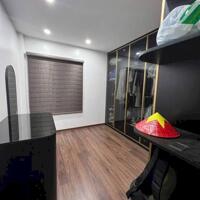 Bán nhà Nguyễn Chính, Hoàng Mai, 48m2, 5 tầng, thang máy, 14.5 tỷ