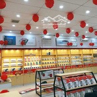 Cho Thuê Nhà Mặt Phố Thái Hà 170M2 Sàn, Mặt Tiền 10M, Thông Sàn Căn Duy Nhất Phố, Vị Trí Đẹp