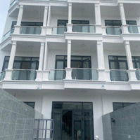 Bán Nhà Mặt Tiền Kinh Doanh 3 Lầu , Diện Tích 68M Đất, Sàn 180M2 , P.long Thạnh Mỹ , Quận 9