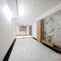 Nhà Tt Cầu Giấy-6 Tầng Thang Máy Mới Tinh-Ô Tô Ngủ Trong Nhà-Nhà Đẹp Nội Thất Sang Trọng Và Tinh Tế