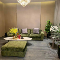 Bán Nhà Mp Vip Nhất Quận Cầu Giấy Phố Trần Thái Tông.diện Tích95/100.Mặt Tiền6. 9 Tầng. Giá 6X Ty Lô Góc