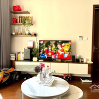 Giá Thật. Tôi Cần Bán Căn 2N - 2 Vệ Sinh 78M2, Tòa Roman. Ban Công Đông Nam Mát Mẻ, Full Đồ Đẹp, Sổ Đỏ