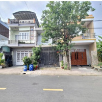 Bán Nhà 1 Trệt 1 Lầu Kdc Lê Hồng Phong Tp Dĩ An Diện Tích 70M2 Có Sổ Hồng Riêng Giá Bán 2Tỷ3