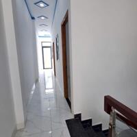 Nhà sổ riêng hoàn công 2.8 tỷ/68 m2/1 lầu 1 trệt, đường ô tô thông