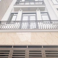 "Hiếm" Bán Nhà Phố Trịnh Văn Bô - Xuân Phương,Diện Tích30M, 4 Tầng, Tặng Nội Thất. Ngõ Ô Tô Qua Nhà