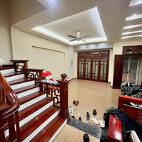 Cần Bán Biệt Thự Mới Giá Bán 31 Tỷ Tại Tam Trinh, Hoàng Mai, Oto Tránh, Vỉa Hè 2 Bên, Kd, Mặt Tiền 6M