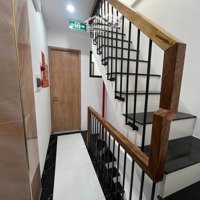 Ccmn Hiếm - Mặt Ngõ Thông, Gần Ô Tô - 9 Phòng Khép Kín - Thang Máy - Full Nội Thất