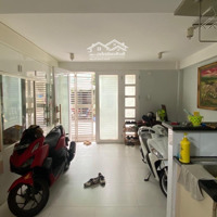 Bán Nhà Mặt Tiền ,Đường Số Quận 4 . Chính Chủ Cần Bán . Nhà Được Kiến Trúc Sư Thiết Kế .