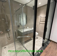 Biệt Thự Rộng Rãi 5 Phòng Ngủ, Đầy Đủ Nội Thất Thang Máy, Ở Mặt Hồ Tây Cho Thuê Ở, Cafe, Nhà Hàng