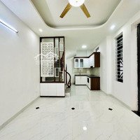 Bán Nhà Đẹp Đống Đa - Mặt Tiền Khủng - Kinh Doanh - Ô Tô Vào Nhà