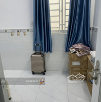 Bán Nhà 3 Tầng Đường Xe Hơi 5M Ngay Vincom Thủ Đức Chỉ 6.3 Tỷ, Liên Hệ: 0915.479.678