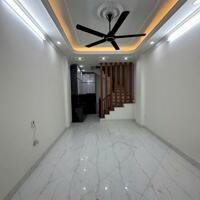 Nhà Mễ Trì, 15m ra ô tô, Nội thất mới xinh, chỉ việc xách va li đến ở