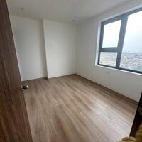Căn hộ 2,5 ngủ tại 384 Lê Thánh Tông cho thuê