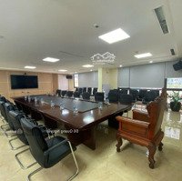 Building Mặt Phố Víp Hoàng Quốc Việt - Vị Trí Đẹp Nhất Phố Cần Bán Nhanh - Mặt Sai Ngõ Ô Tô -210 Tỷ