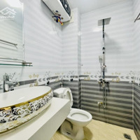 5A - Bán Nhà Riêng 11,9 Tỷ, 40M2, 4 Pn, 3 Wc Tại Thái Thịnh, Đống Đa, Hà Nội Hot!