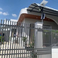 Bán Nhà Mới Xây Tại Diên Phú Ngang 8 M .
 Diện Tích: 147M2 Full Thổ , Nằm Cách Bờ Kè Đường Chính 20M .