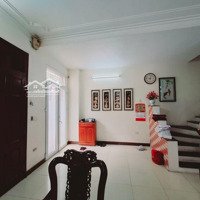 Ngõ Rộng - Thông - Gần Ô Tô - Nhà Dân Xây - Đẹp Long Lanh. Lh: Em Lâm 0946100621 Xem Nhà
