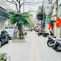 Bán Đất Tặng Nhà MP Minh Khai 90M2 MT 8.2M Vỉa Hè Đá Bóng Xây Building VP Đỉnh Giá 55 Tỷ