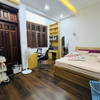Bán Chung Cư Cao Cấp Nguyễn Đức Cảnh, Hoàng Mai - Tầng Cao, Gần Hồ - 131M2 - 3 Phòng Ngủ- 6.39 Tỷ