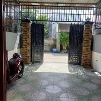 Bán Nhà Sổ Riêng Lầu Trệt!
Đường Võ Thị Sáu, P Đông Hòa, Tp Dĩ An Cách Big C Go. Khoảng 50