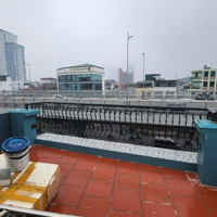 Cho Thuê Nhà Mp Hòa Mã, Mặt Tiền Rộng. Diện Tích 90M2 X 3 Tầng. Mặt Tiền 23M. Giá Bán 80 Triệu