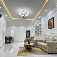Nhà đẹp kiệt oto Minh Mạng gần cầu Lim 2, khu vực phát triển vì cạnh trục đường 43m