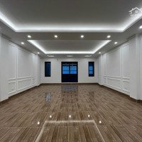 Cho Thuê Tòa Nhà Văn Phòng Mặt Phố Nguyễn Ngọc Vũ Diện Tích 75 M2, Mặt Tiền 5 Mét X 6 Tầng