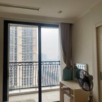 Căn 1 Ngủ Đẹp, Giá Rẻ Đẹp Ngay Ở Toà R6 Royal City - Nhiều Tiện Ích, Dịch Vụ Ngay Trong Toà. Chốt