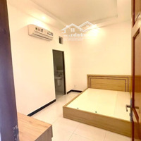 Bán Gấp Khách Sạn Phạm Hữu Lầu, Q7 5 Tầng Mới Btct Đúc 18.5 Tỷ Thương Lượng. Có Thang Máy