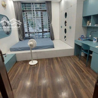 Bán Gấp Nhà Mặt Phố Hàng Than. Trung Tâm Quận Hoàn Kiếm