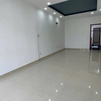 Nhà Mặt Tiền Kinh Doanh Rất Đông Âu Dương Lân Q8