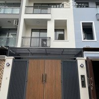 Bán Gấp Đất Khu 6B Intresco 100M Giá Bán 8.3Ty Bao Gồm Móng Cọc