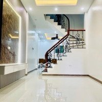 Bùi Xương Trạch 45M2X4T Giá Bán 5.98Tỷ, Ngõ Thông Oto Tránh, Gần Hồ, Nhà Mới Đẹp Long Lanh, Vị Trí Đỉnh