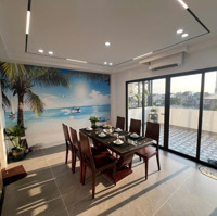 Bán Nhà Mặt Phố Ngọc Lâm, 12 Tỷ, 45M2, 5 Phòng Ngủ 6 Vệ Sinh Đẹp, Nhiều Tiện Ích