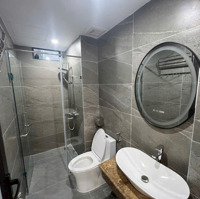 Bán Nhà Mặt Phố Ngọc Lâm, 12 Tỷ, 45M2, 5 Phòng Ngủ 6 Vệ Sinh Đẹp, Nhiều Tiện Ích
