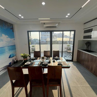 Bán Nhà Mặt Phố Ngọc Lâm, 12 Tỷ, 45M2, 5 Phòng Ngủ 6 Vệ Sinh Đẹp, Nhiều Tiện Ích