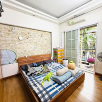 Bán Chung Cư Việt Hưng - Lô Góc Thoáng Đẹp - Tiện Ích Bạt Ngàn 76M2, Giá Bán 3Tỷ570