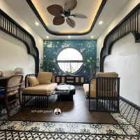 Hiếm. Nhà Mới Ở Ngay, 3 Tầng, 70M2 Ngang 4M, Hẻm 4M, Gần Vincom. 6 Tỷ Xtl