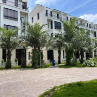 Bán Căn Resort Vườn Thiền Ecopark Hải Dương 96M2 Giá 8,X Tỷ Sau Nhà Là Công Viên. Lh Em Nga