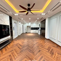 Bán Đất Tặng Nhà Xây Toà Buildung - Mặt Phố Trung Tâm Quận Cầu Giấy - Gần Các Trường Đại Học Lớn.