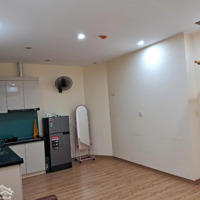 Bán Căn Hộ Chung Cư Giá Tốt Tại Tháp Doanh Nhân Tower, 2,5 Tỷ, 60 M2