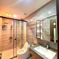 Chính Chủ Bán Gấp Nhà Mặt Phố Trần Quốc Hoàn 100M2, 6 Tầng, Mặt Tiền Siêu Rộng 9M
