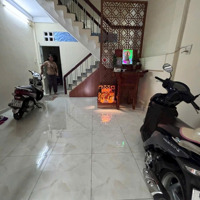 Nhà Cho Thuê Nguyên Căn Mặt Tiền Kinh Doanh Ngày Chợ Bình Tiên Phường 4 Quận 6