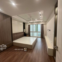 Bán Căn Chung Cư 4 Ngủ, Đủ Đồ, View Sân Golf Tòa P Ciputra Hà Nội