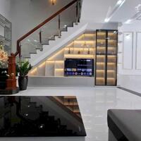 Chú em về quê chăm mẹ già nên cần ra gấp căn nhà Đặng Văn Bi Thủ Đức 3 tỷ8 .55m2