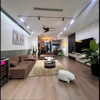 Mặt Phố Mặt Tiền Quyền Lực - Lò Đúc Vị Trí Đỉnh Nhất Phố - 90M - 7 Tầng -Mặt Tiền5.4M - 65 Tỷ